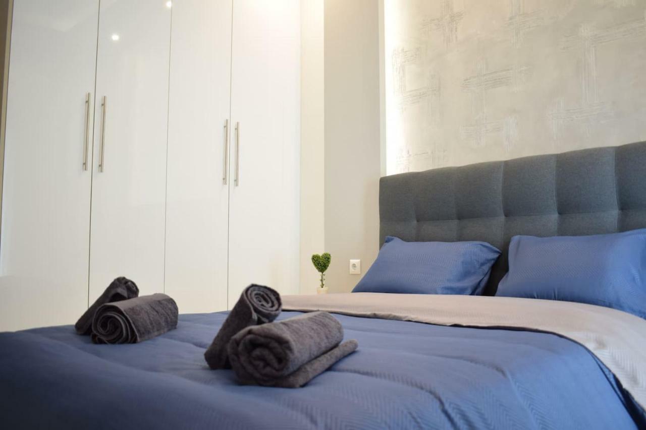 Central Luxury Apartment In Tesalonika Bagian luar foto